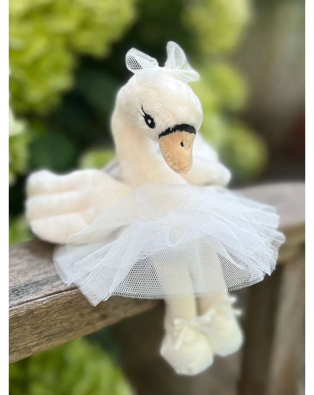 White Odette – Peluche Cygne Bukowski, élégance et douceur